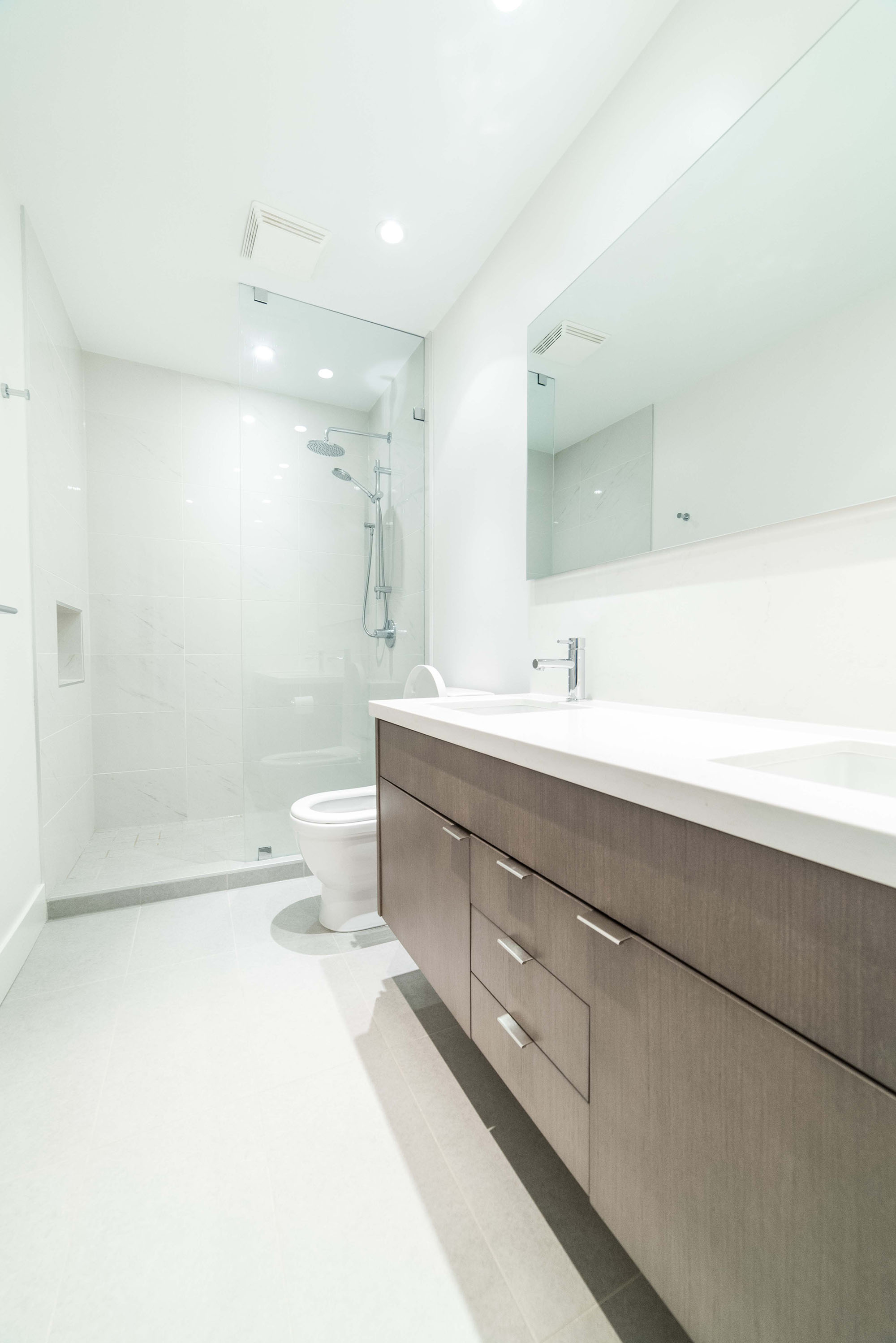 bathroom-sink-shower