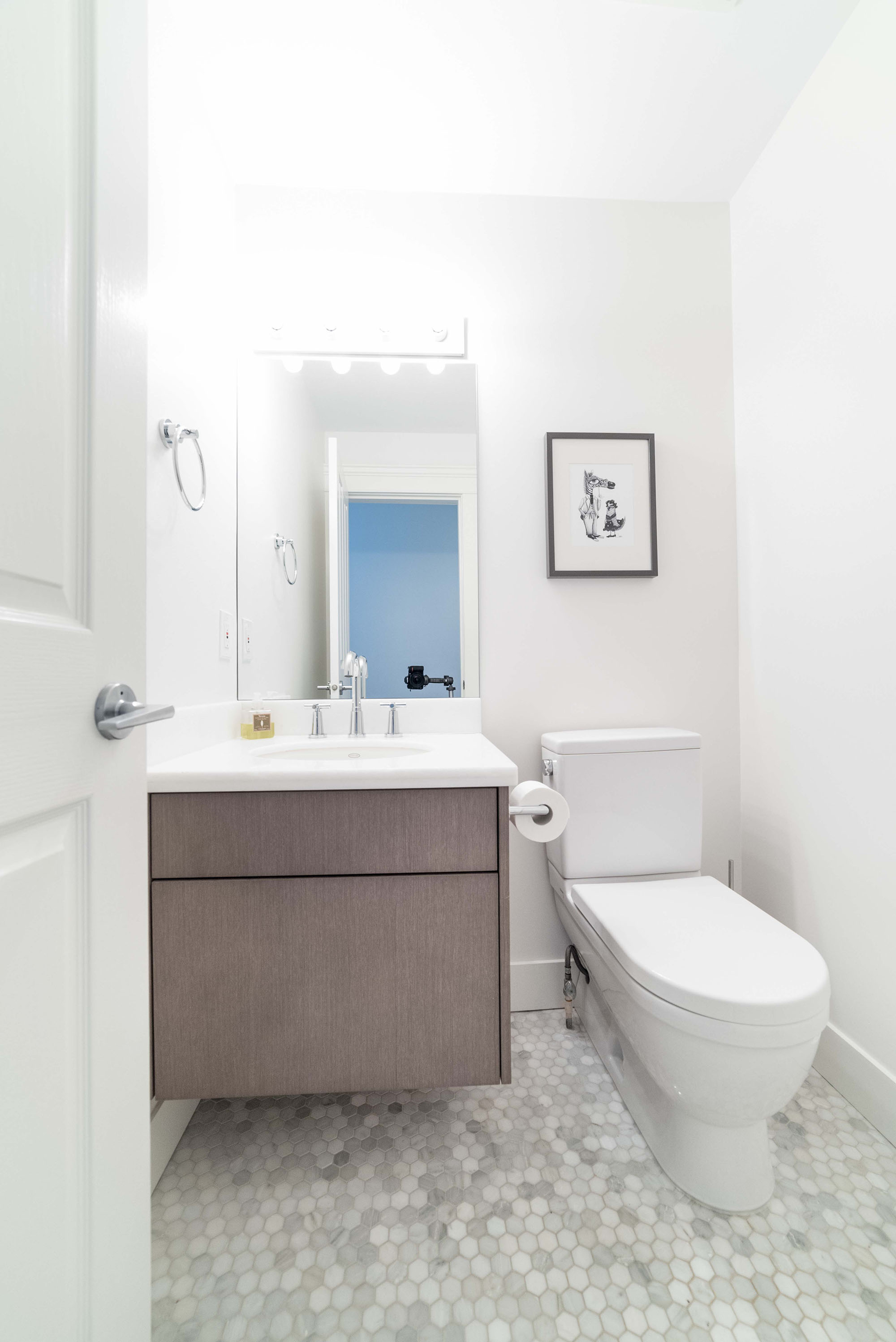 bathroom-sink