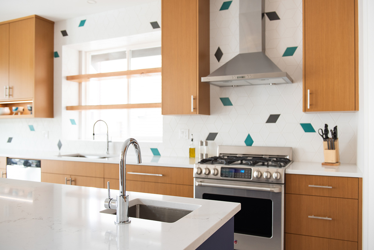 Modern kitchen renovation, Maple Ridge