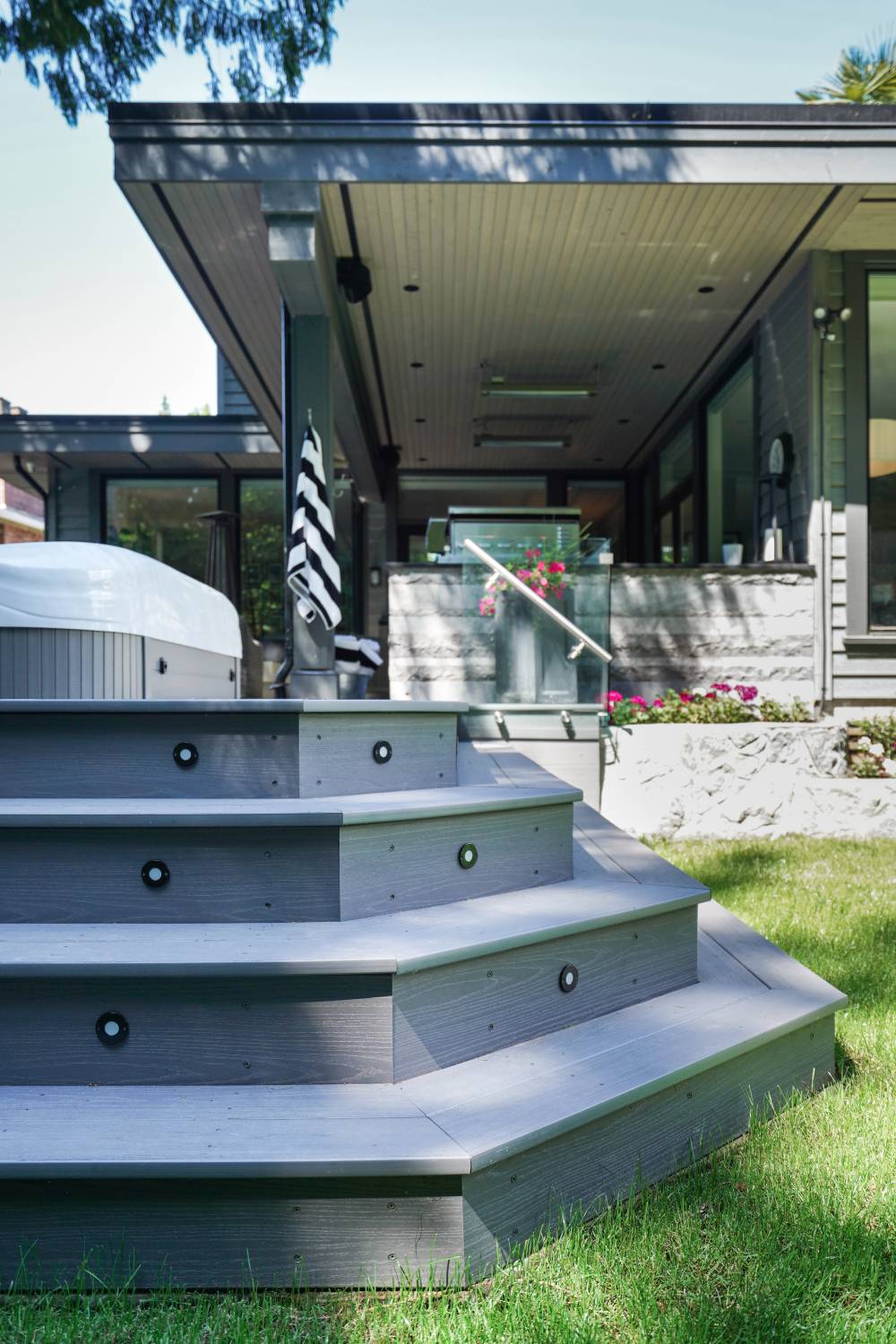 bullet lighting on deck stairs