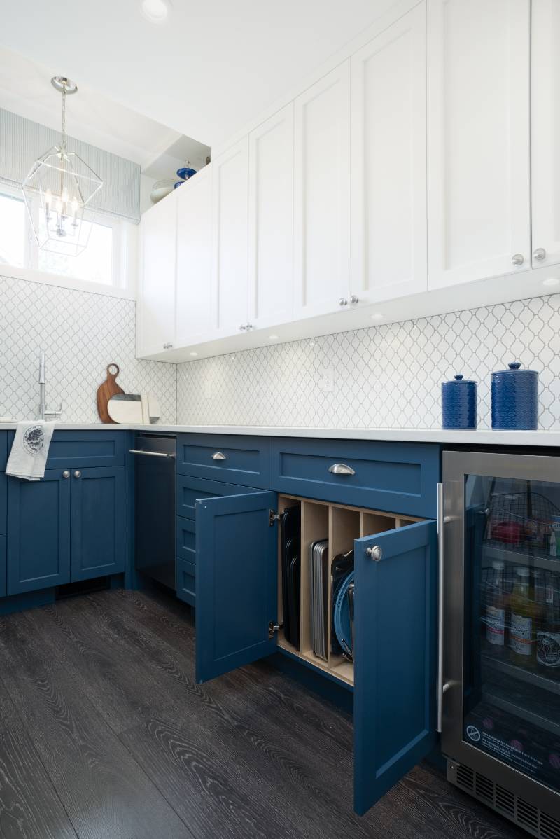 kitchen pantry organization