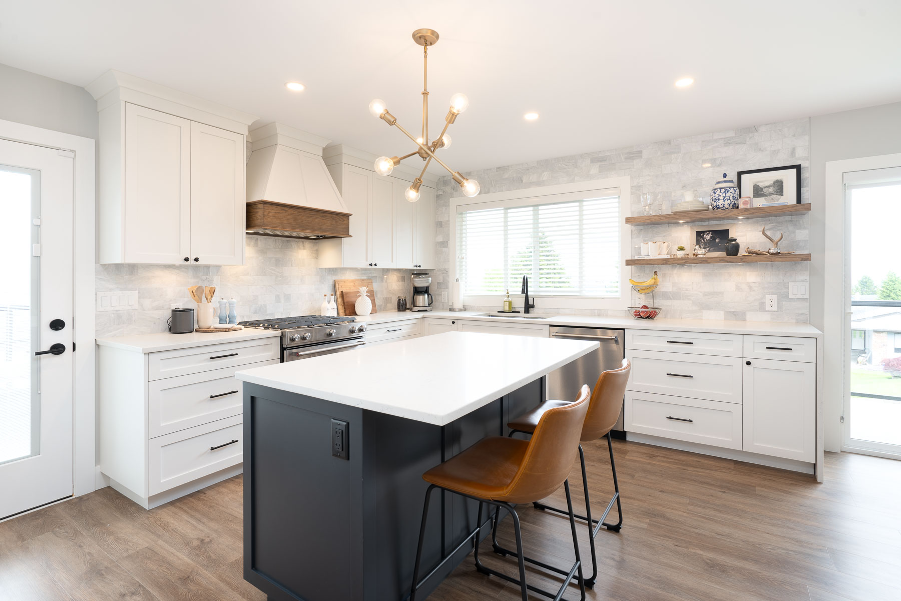 Coquitlam remodel farmhouse chic kitchen