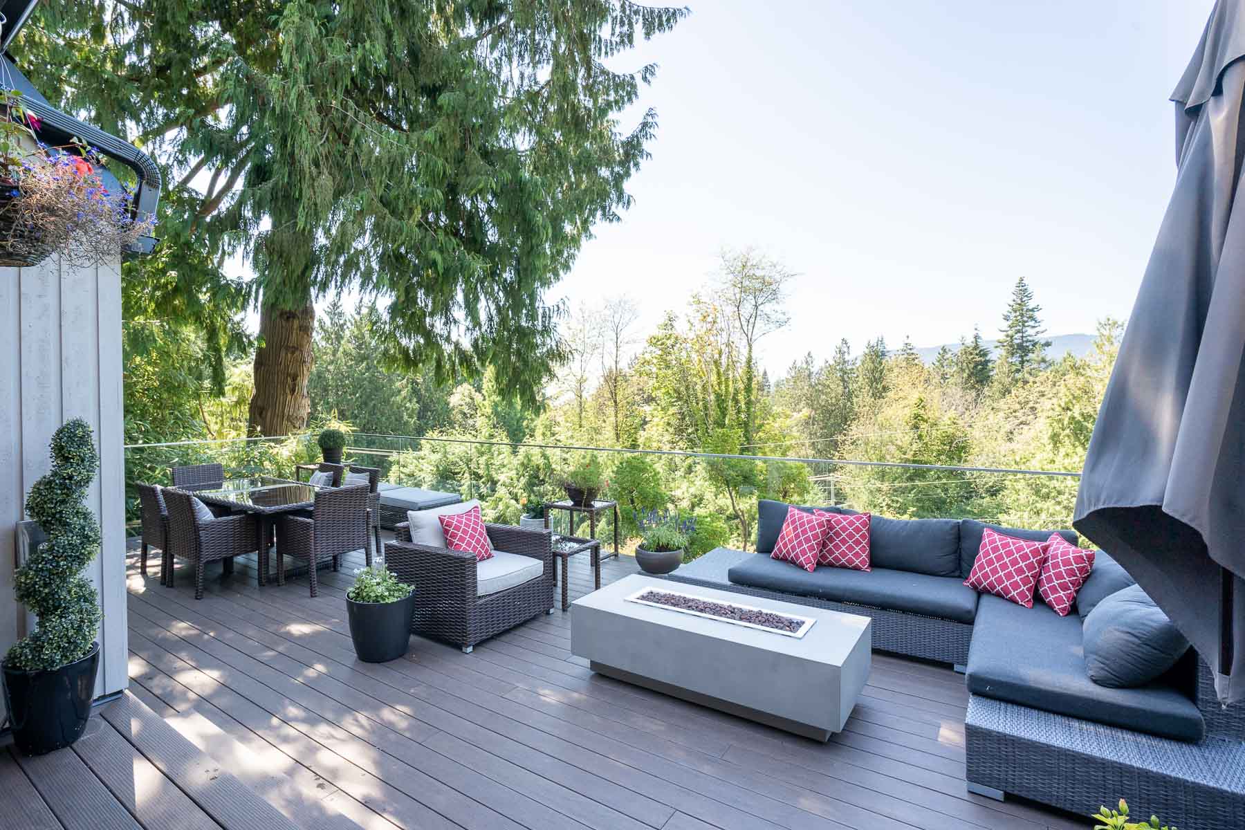 West Van remodel outdoor living space