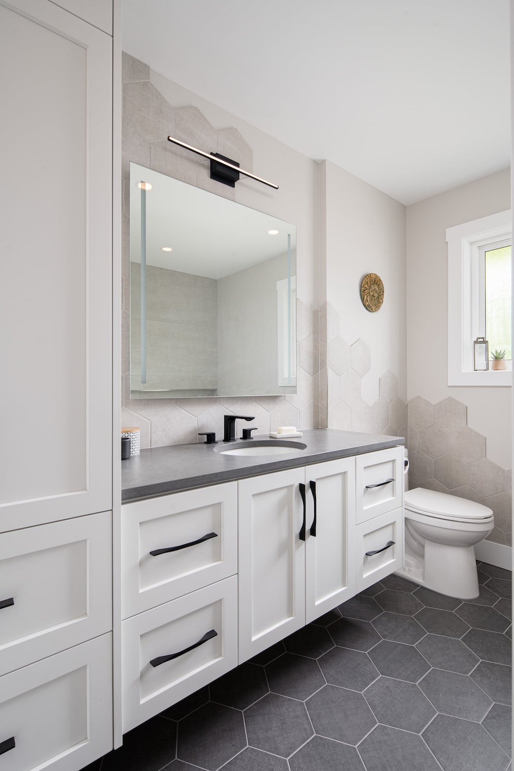 maple ridge bathroom remodel tilework