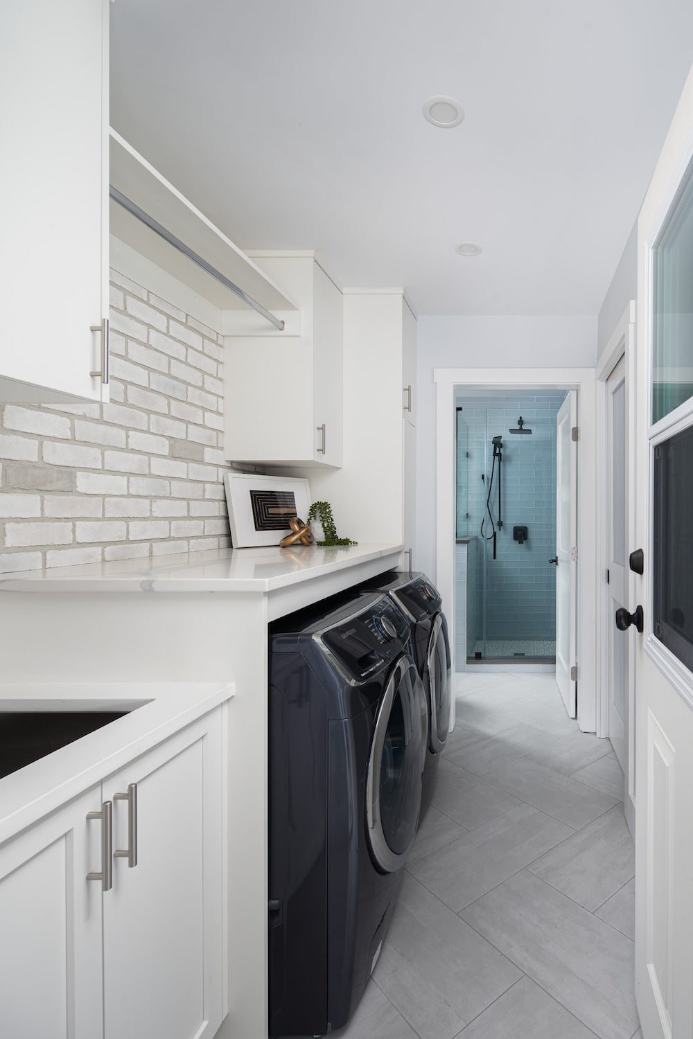 laundry remodel maple ridge