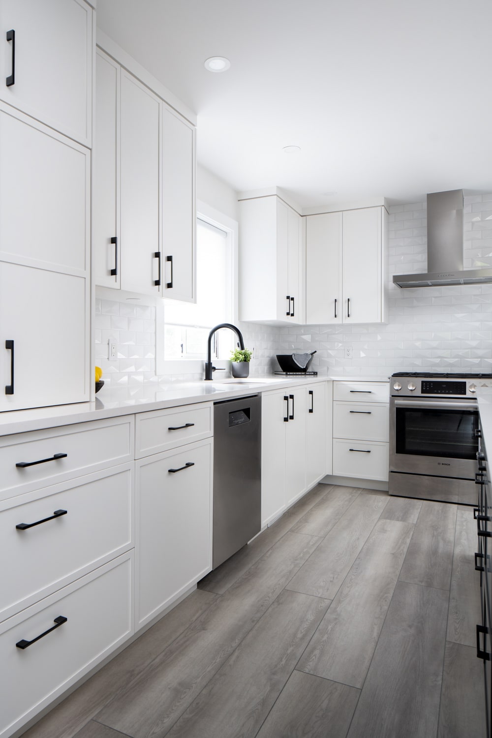luxury vinyl plank floors port coquitlam kitchen