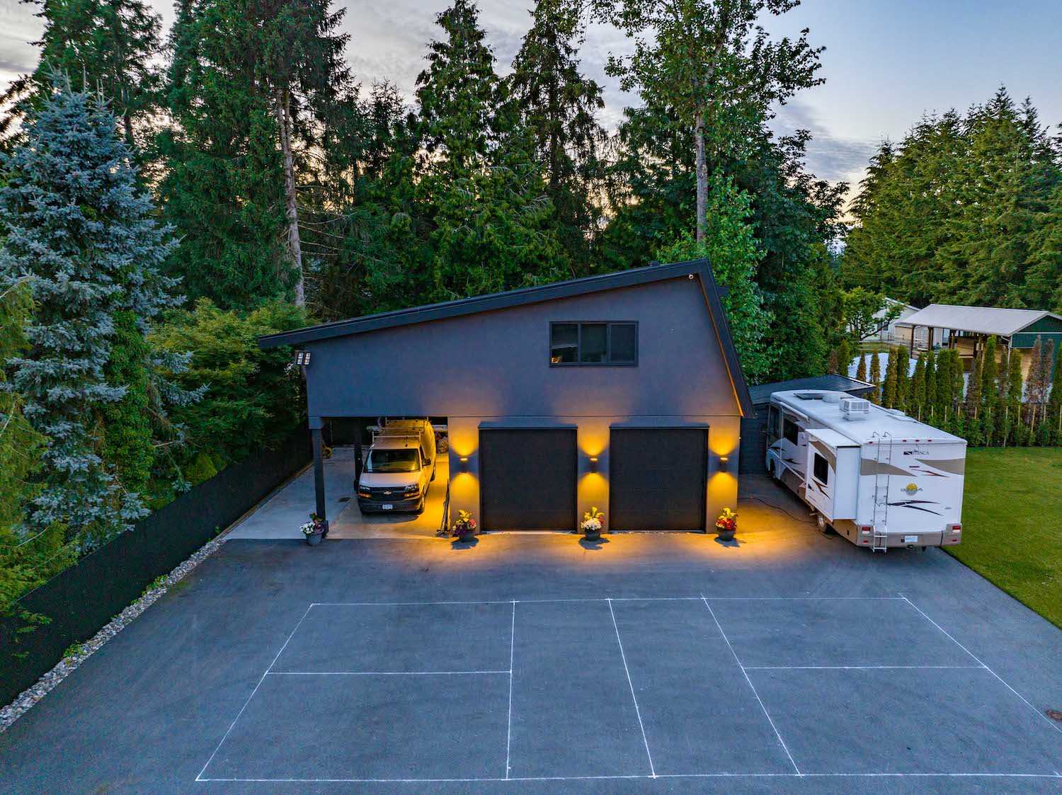 Langley home accessory building
