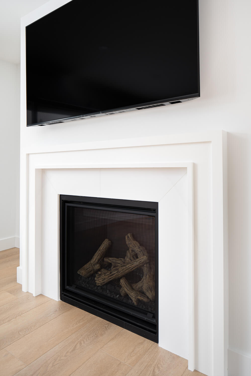 Seymour Dr - 853 (Coquitlam) - Novero Homes - 25