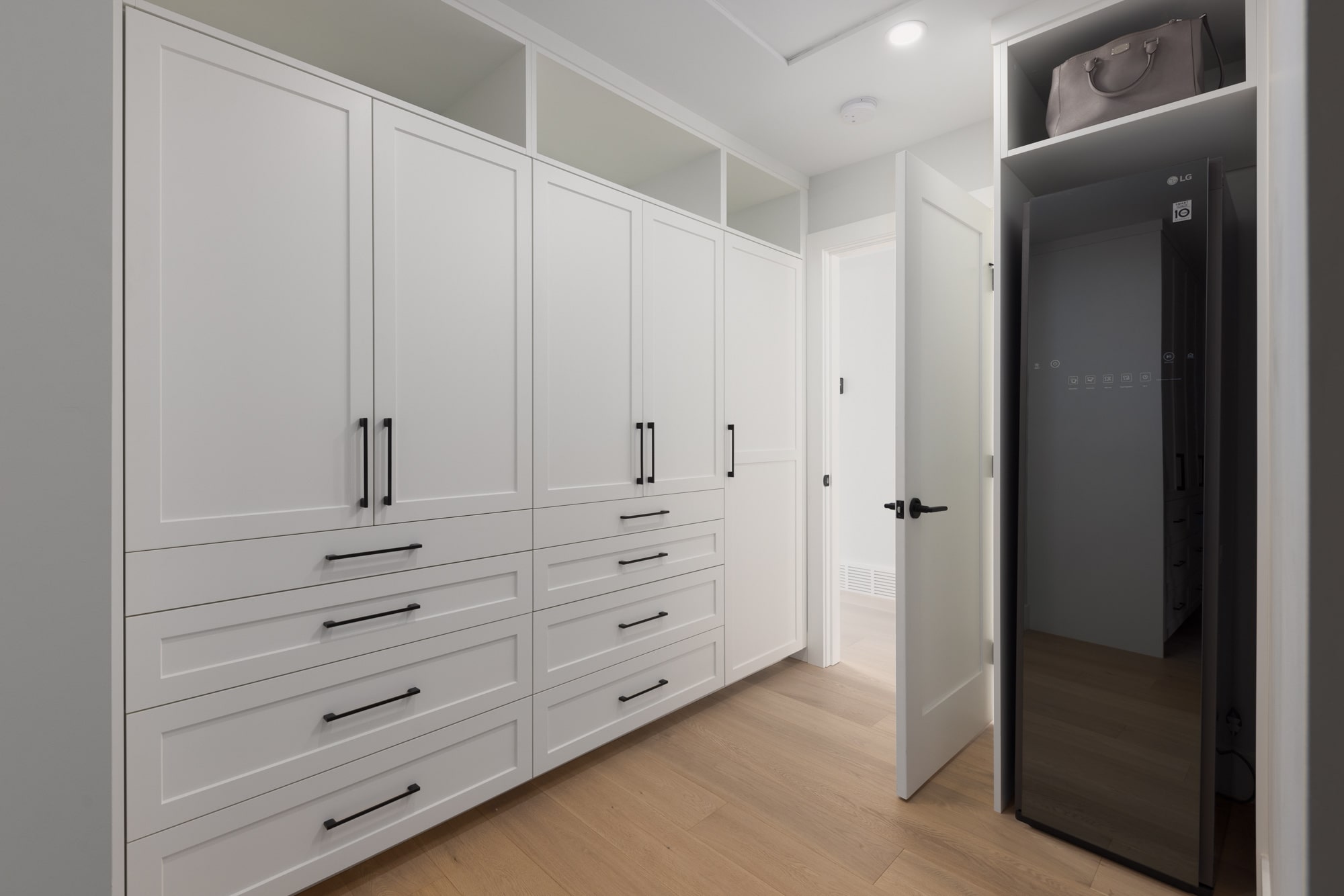 Eastlawn Dr - Novero Homes-37-min
