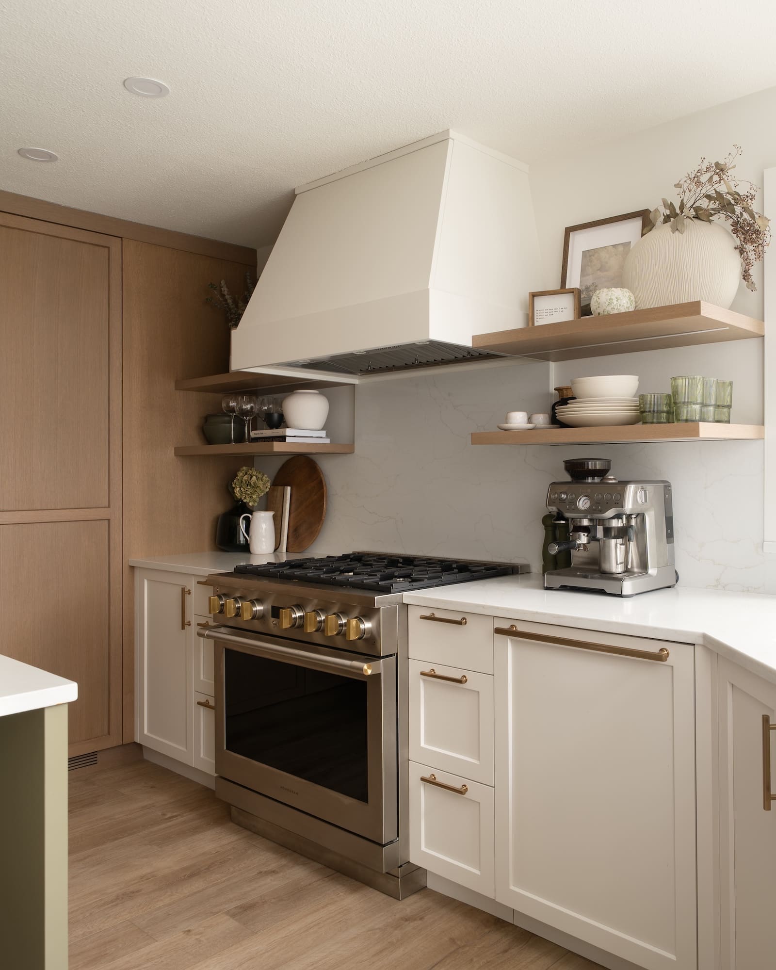 feature stove wall in coquitlam basement suite kitchen